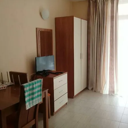 شقة Pollo Apartament *