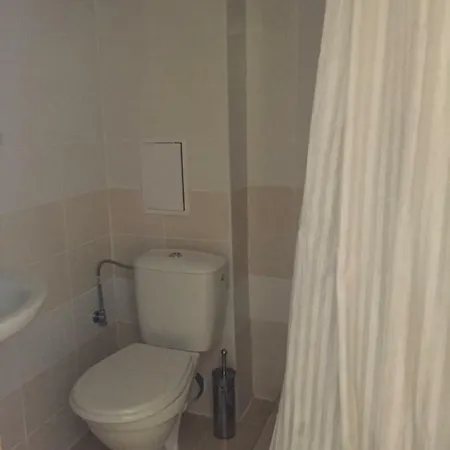 Pollo Apartament * Slăntjev Brjag