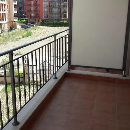 Lägenhet Pollo Apartament Slăntjev Brjag