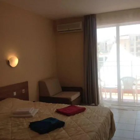 Lägenhet Pollo Apartament Slăntjev Brjag